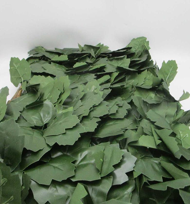 Artificial ivy leaf trell image