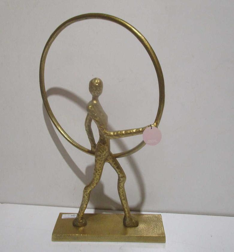 Big statue aluminium rough image