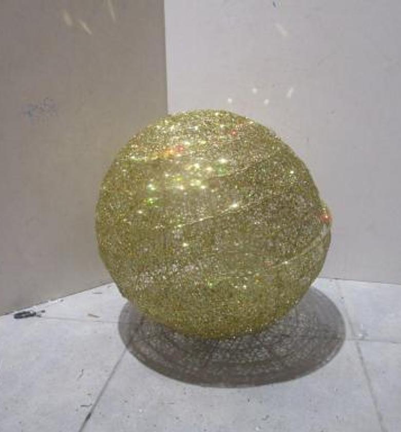 Xmas ball w light 50cm image