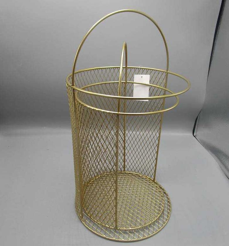 SQUARE METAL HANDBAG
WITH image