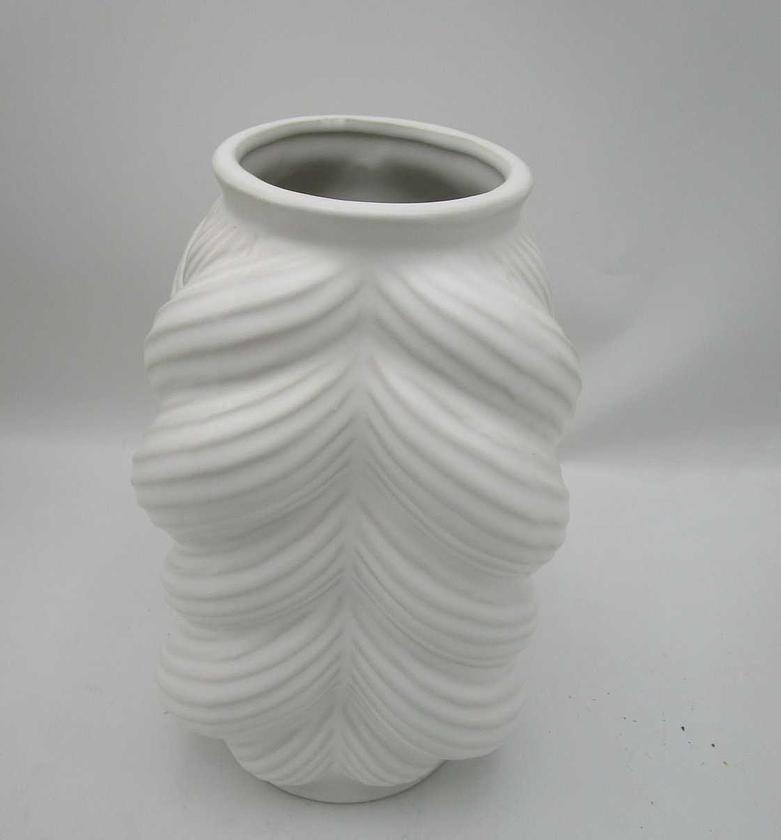 Vase  #ref:sh220519-9 16* image