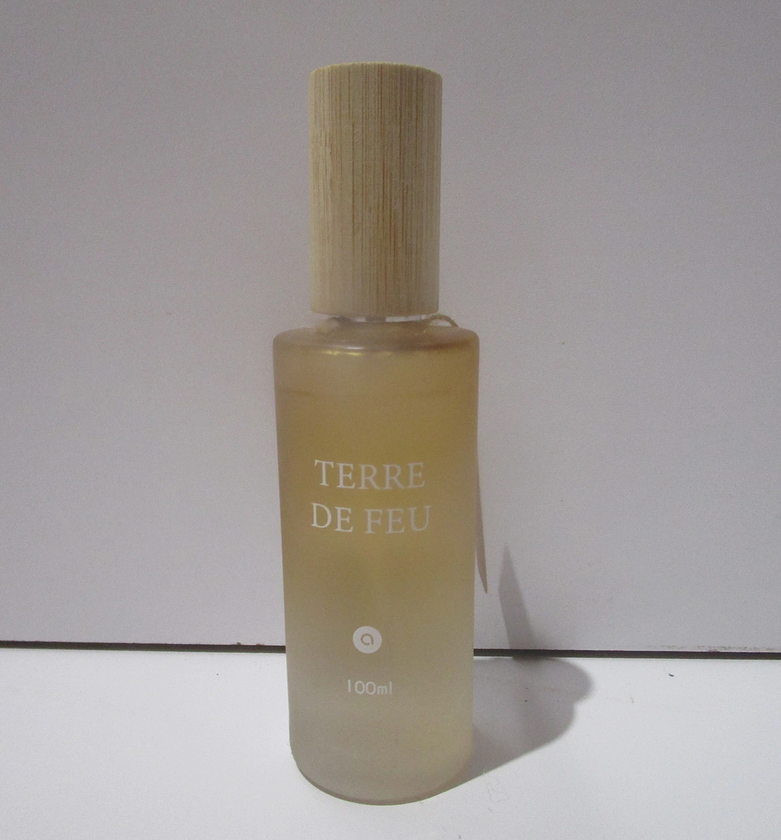 Spray room sana terre feu image