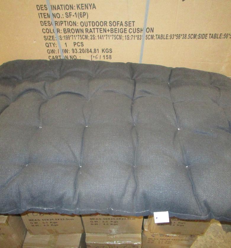 Pallet cushion with 2 han image