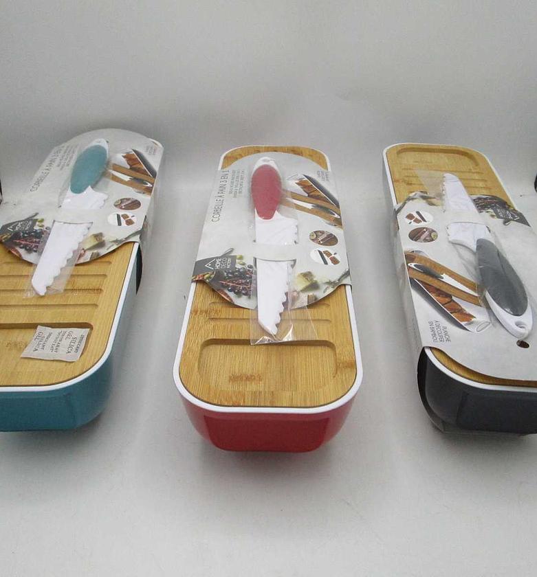 Basket and breadboard wit image