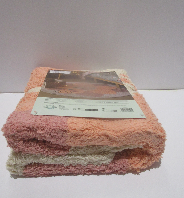 Rug flower tufted cot d100 image