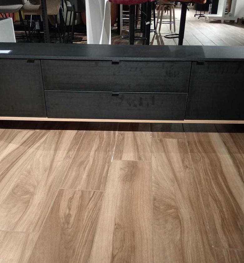 Tv stand lille  image