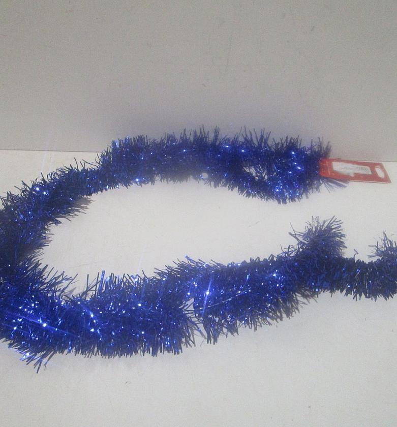 Glossy garland pet packing: image