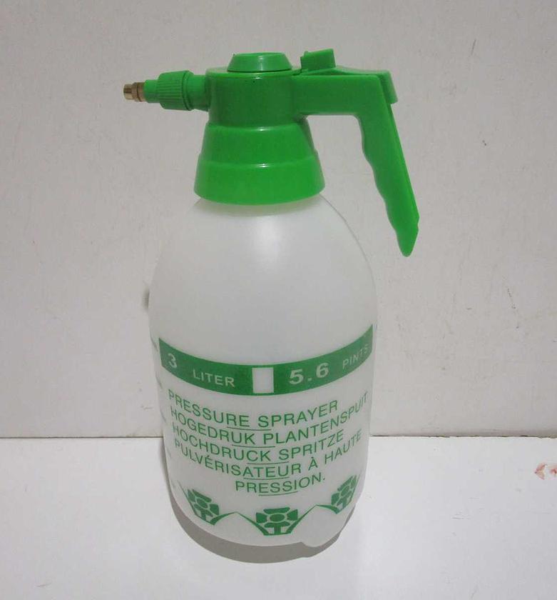 Pressure sprayer white+ green image