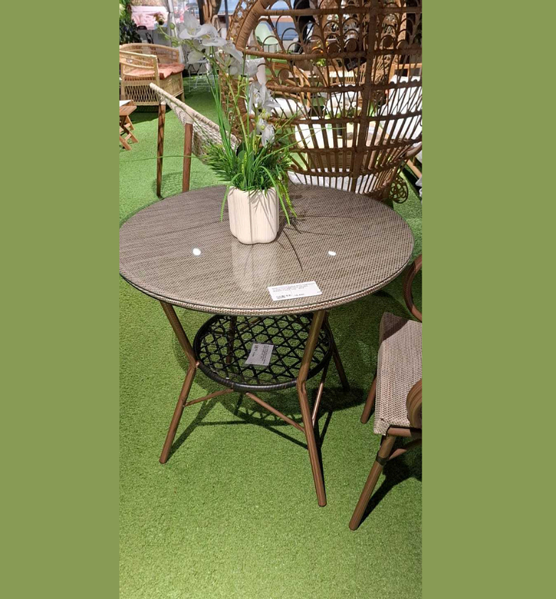 Iron coffee table with tempered glass image