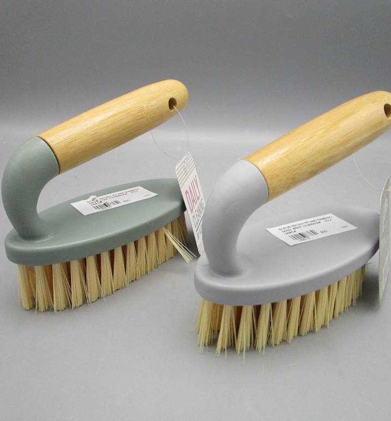 Scrub brush pp and bamboo image