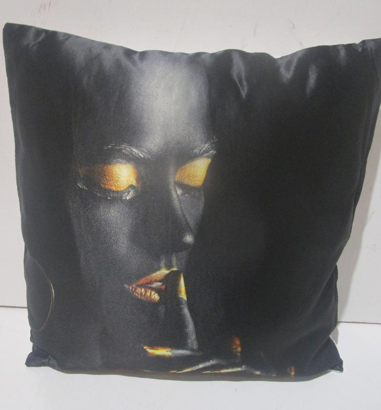 Cushion 45x45 as photo cover: image