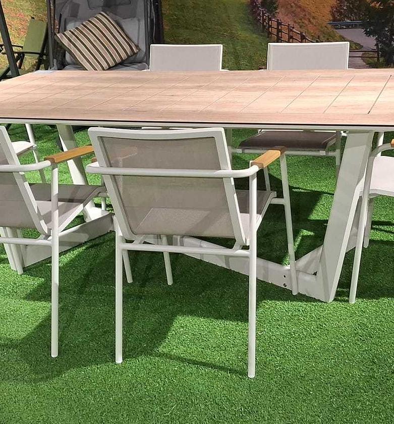 Dining table outdoor natural image