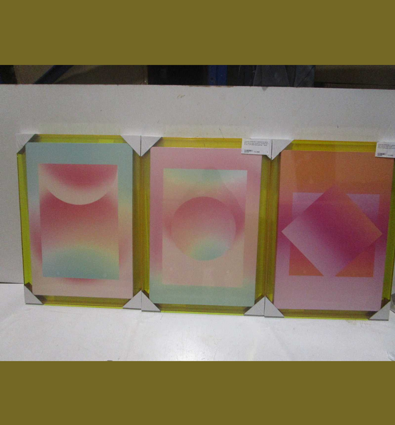 Canvas printed 3 assorted image