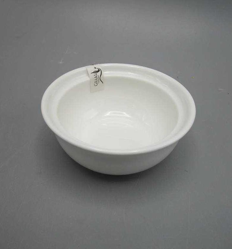 bowl + spoonD:8.6X5.6 / 1 image