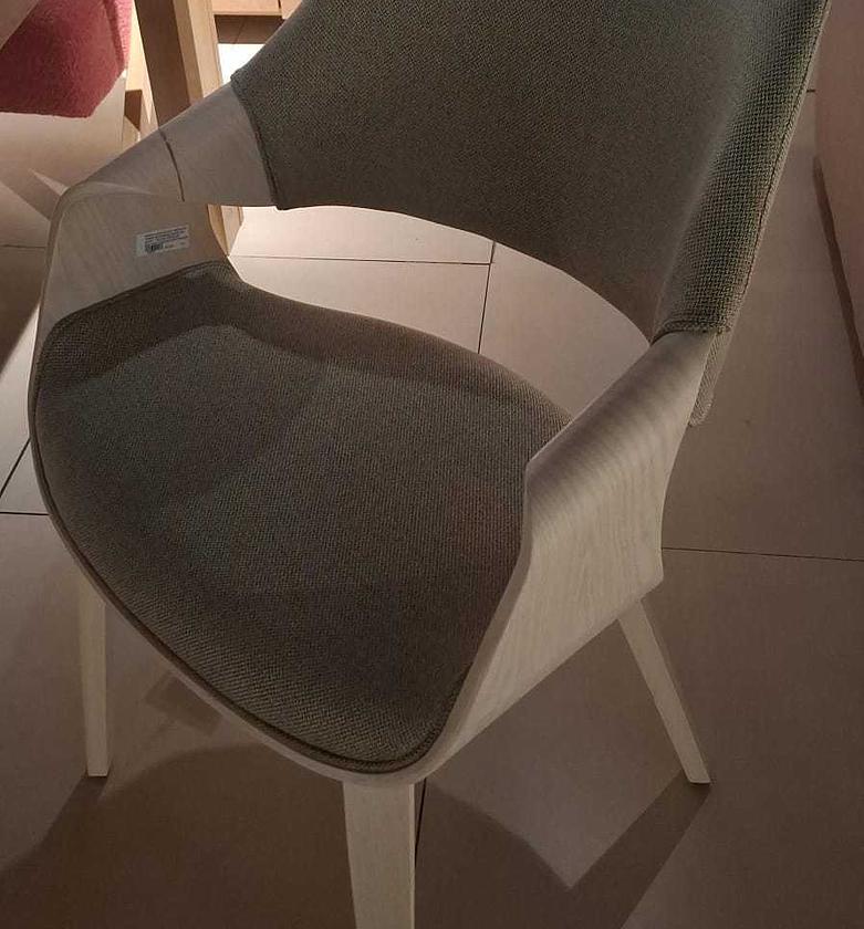 Dining chair avocat image