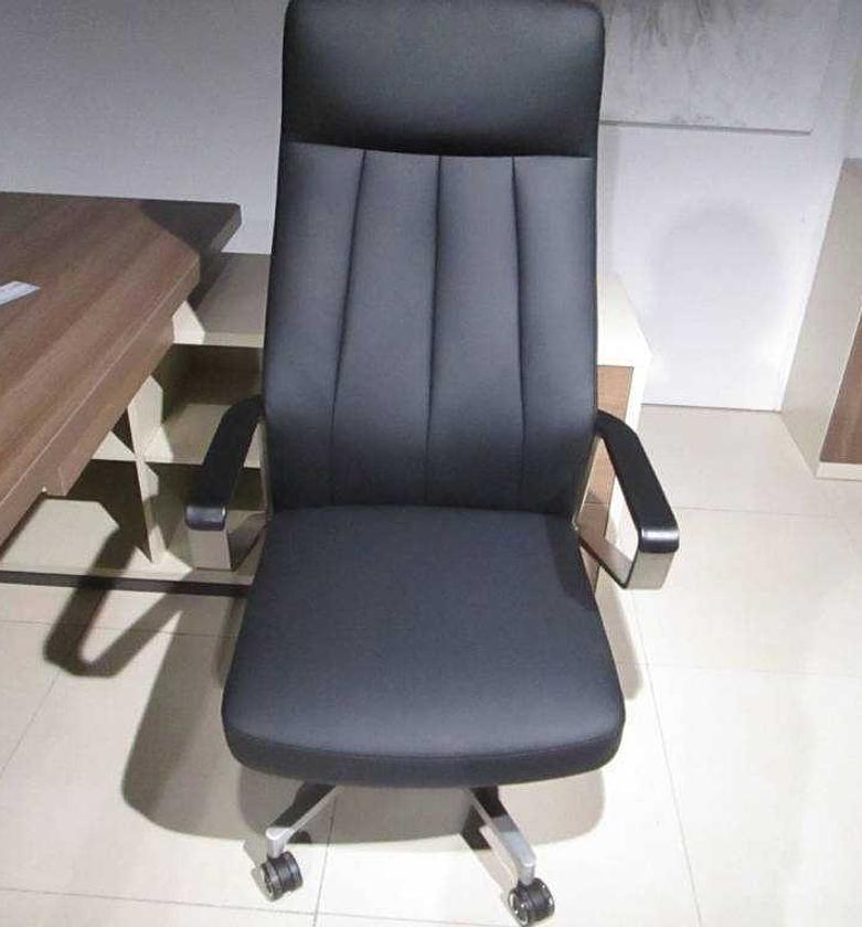 SWIVEL CHAIR, PU, HIGH BA image