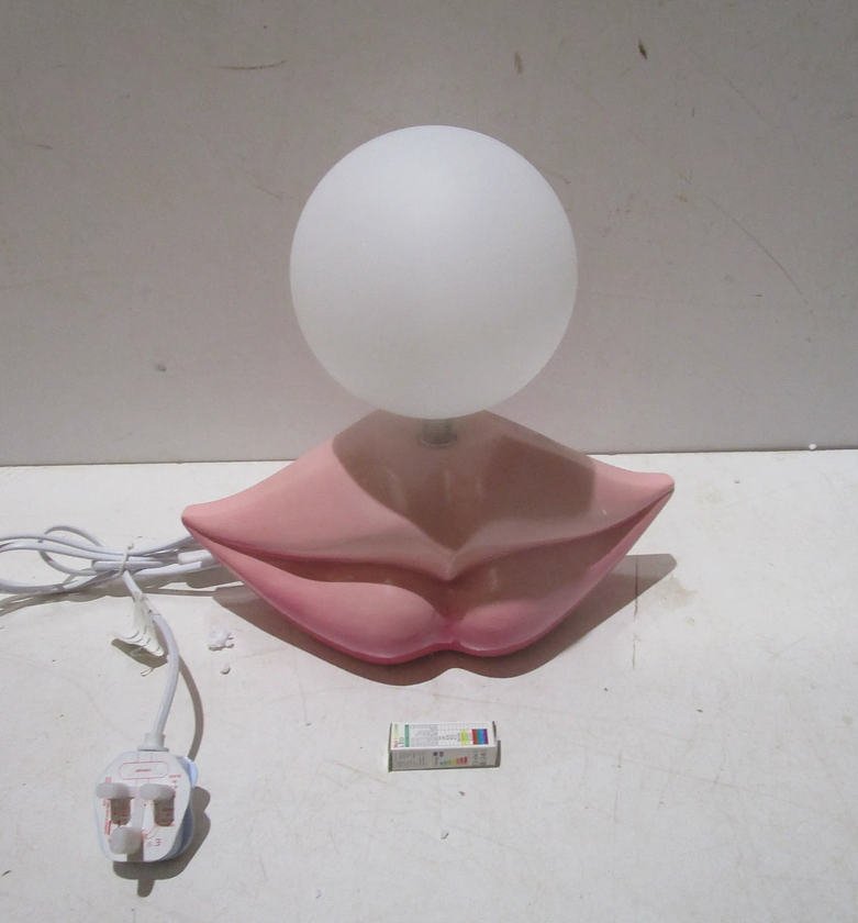 Lamp lip resin multi l image