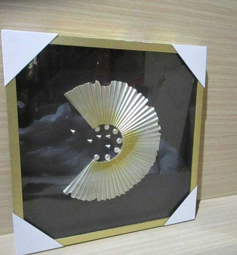 Frame gold 70*70 #ref:sp5 image