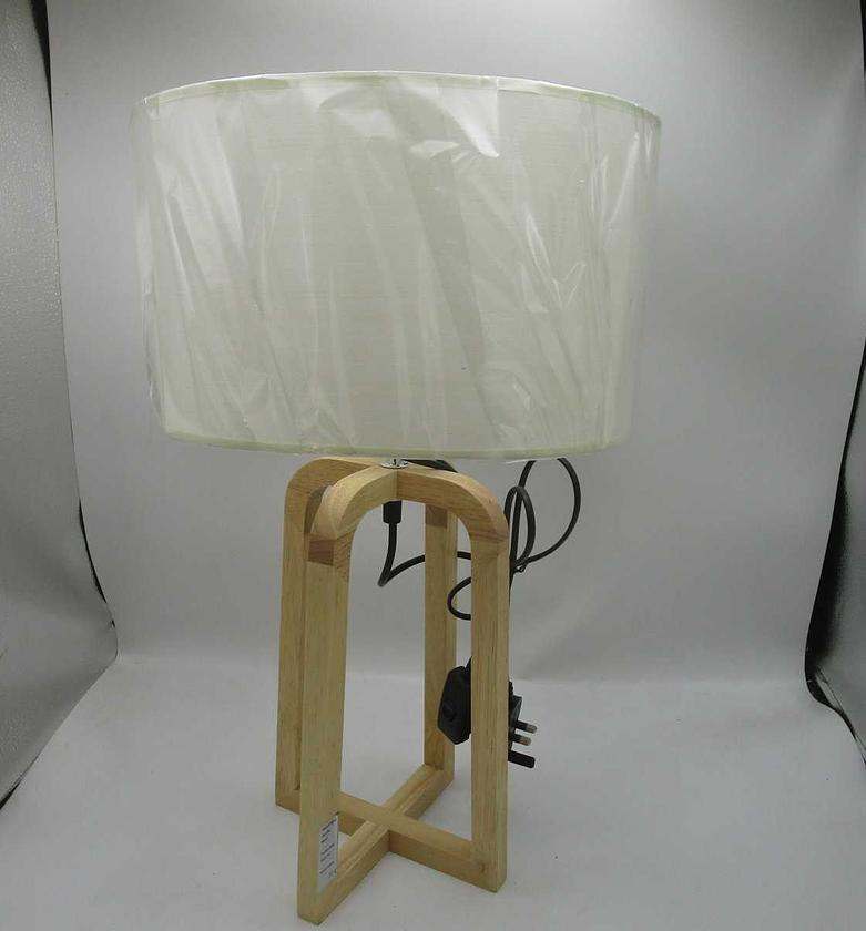 Table lamp wood base   #r image