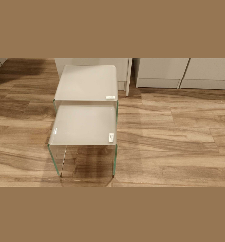 End table set of 2 image