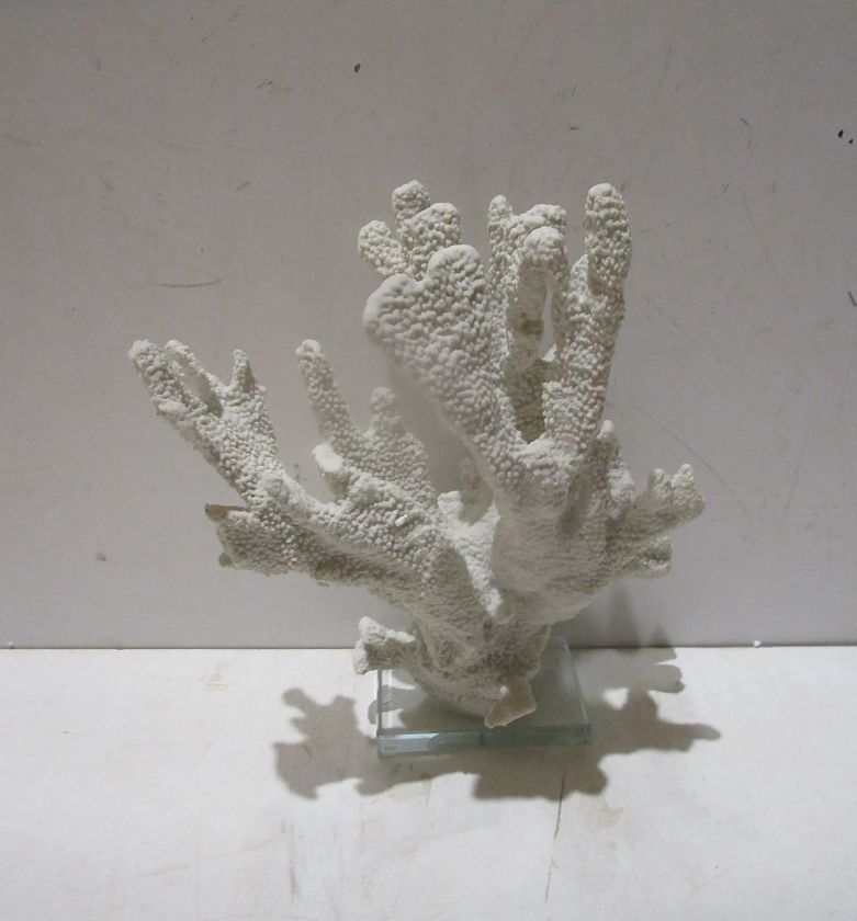 Coral resin grey resin 35x20x37.5 image