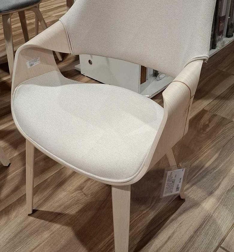 Dining chair pearl image